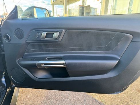 Used 2017 Ford Mustang Shelby GT350 image 29