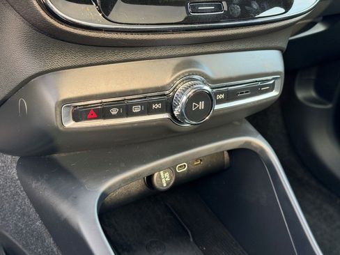 Used 2023 Volvo C40 P8 Recharge Plus w/ Protection Package Premier image 24