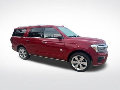 Used 2022 Ford Expedition Max King Ranch RWD image 3