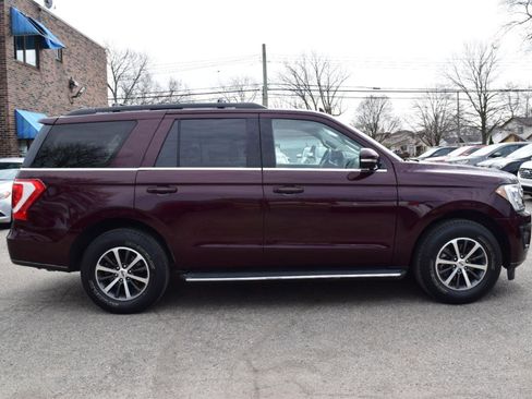 Used 2021 Ford Expedition XLT image 7