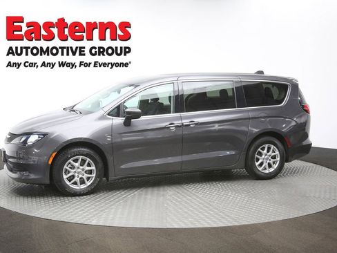 Used 2023 Chrysler Voyager LX FWD image 57