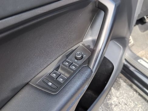 Used 2021 Volkswagen Tiguan SE R-Line AWD/4WD image 25