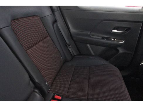 Certified 2026 Nissan Kicks SR FWD image 14