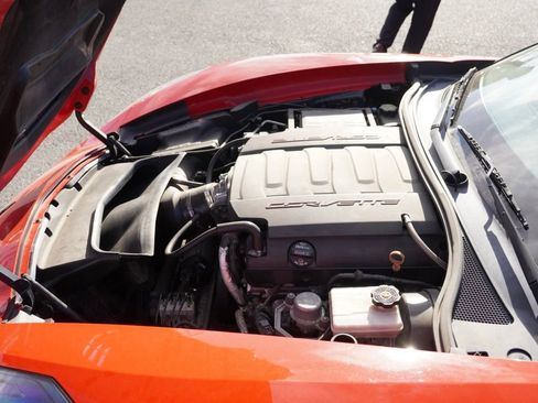 Used 2019 Chevrolet Corvette Stingray Coupe w/ 1LT image 25