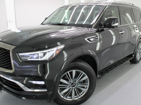 Used 2021 INFINITI QX80 Luxe w/ All-Season Package RWD image 13