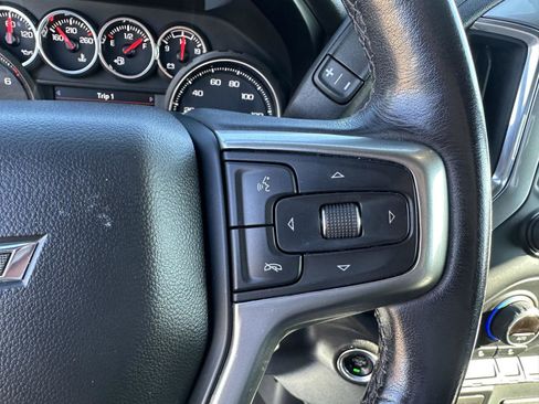 Used 2021 Chevrolet Silverado 1500 RST w/ Z71 Off-Road Package AWD/4WD image 23