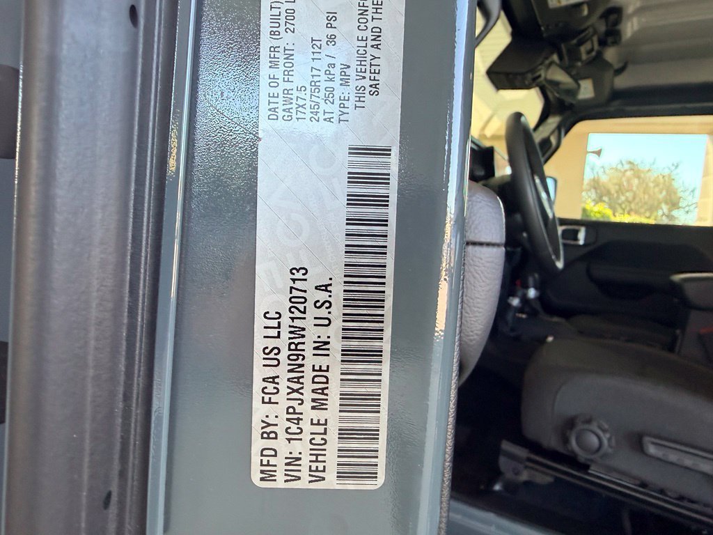 Used 2024 Jeep Wrangler Sport AWD/4WD image 34