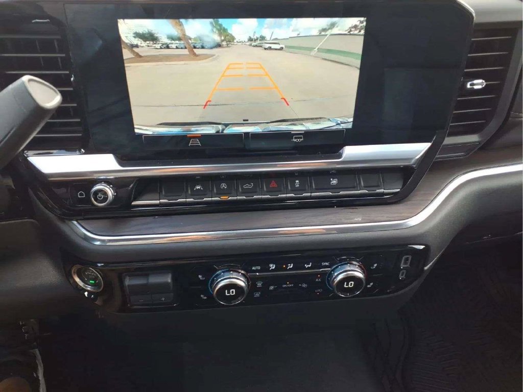 Used 2025 GMC Sierra 1500 SLT RWD image 14