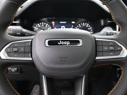 New 2026 Jeep Compass Latitude AWD/4WD image 25