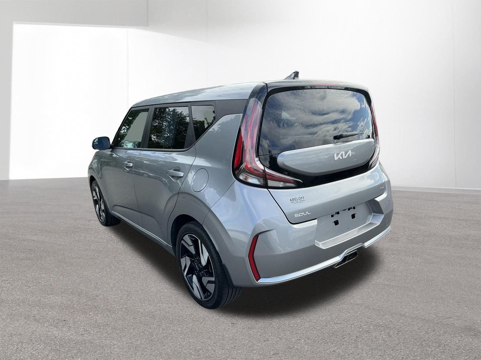 Certified 2025 Kia Soul GT-Line FWD image 5