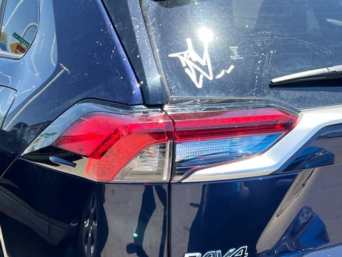 Used 2019 Toyota RAV4 XSE AWD/4WD image 20