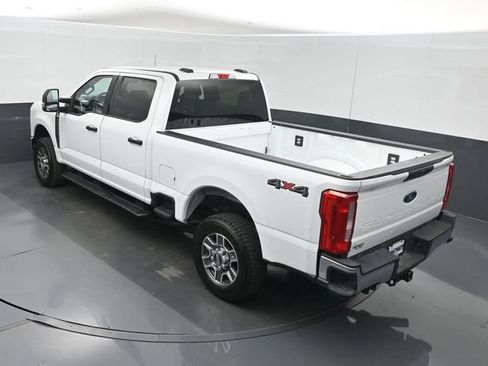 Used 2025 Ford F250 XLT AWD/4WD image 38