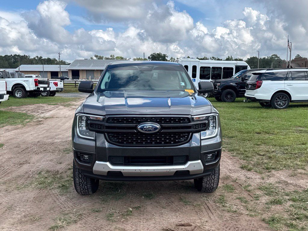 Used 2025 Ford Ranger XLT w/ Trailer Tow Package RWD image 9