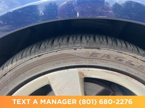 Used 2011 Chevrolet Camaro SS RWD image 9