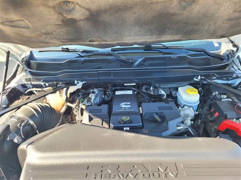 Used 2022 RAM 2500 Big Horn image 31