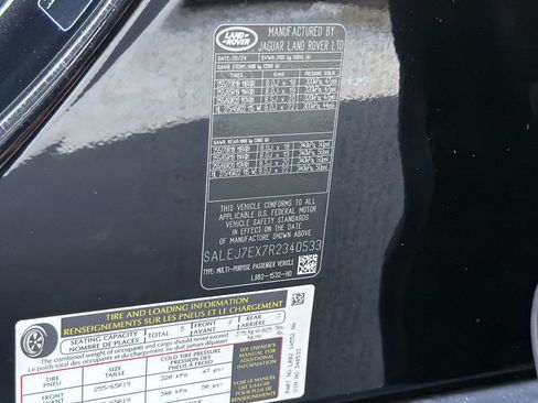 Used 2024 Land Rover Defender 110 S AWD/4WD image 25
