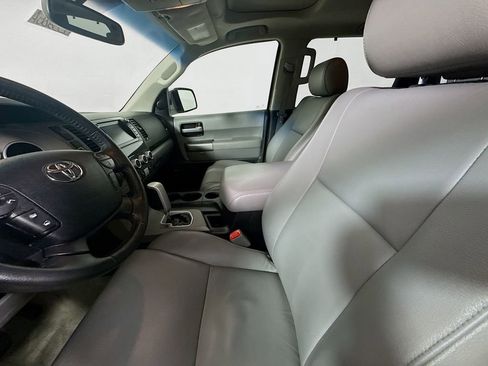 Used 2011 Toyota Sequoia Limited RWD image 21