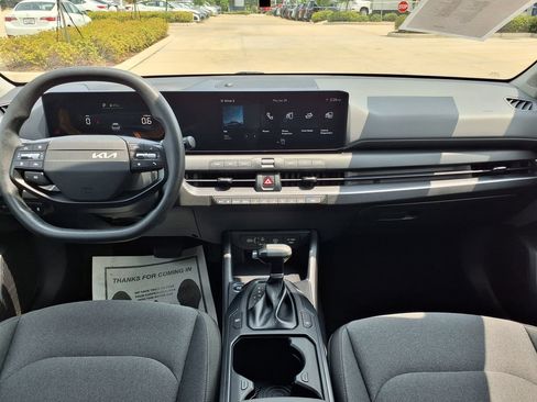 Used 2025 Kia K4 FWD image 20