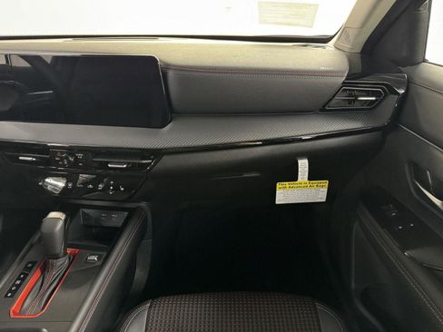 New 2026 Nissan Kicks SR w/ SR Premium Package image 17