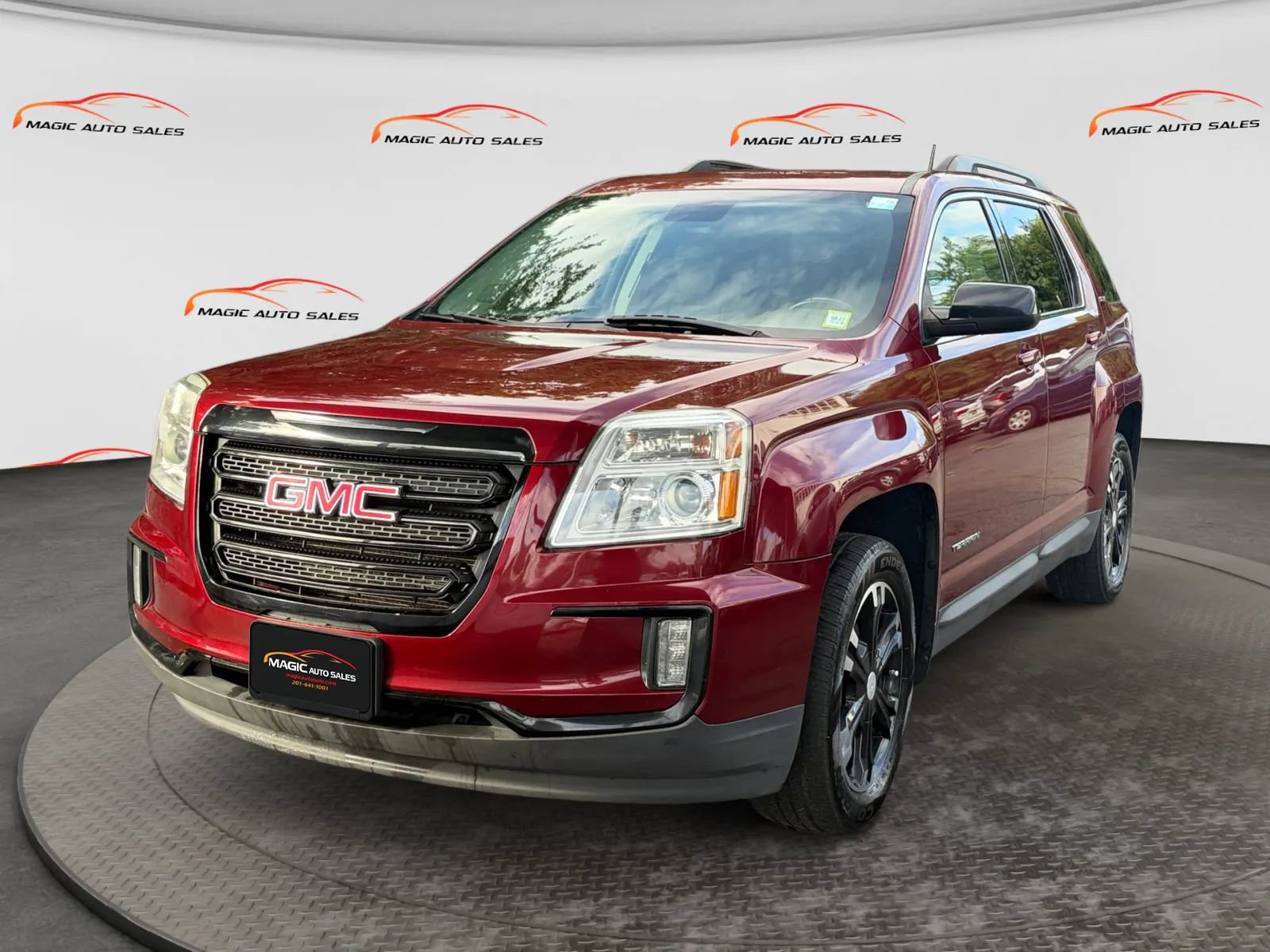 Used 2017 GMC Terrain SLE w/ Nightfall Package AWD/4WD image 1