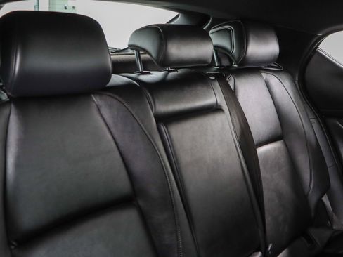 Used 2024 MAZDA MAZDA3 s image 27