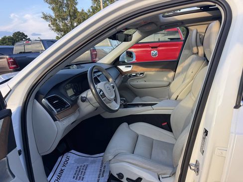 Used 2018 Volvo XC90 T6 Inscription w/ Convenience Package AWD/4WD image 7