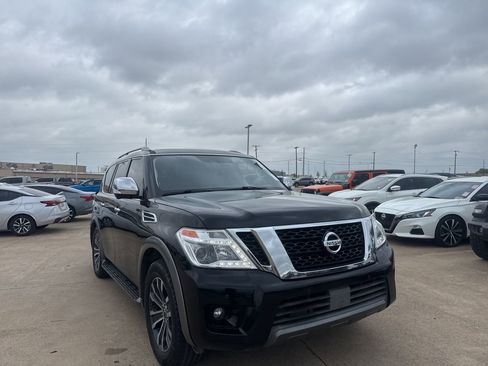 Used 2020 Nissan Armada SL w/ Premium Package image 2