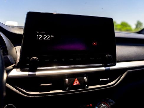 Used 2023 Kia Forte GT w/ GT2 Package FWD image 19