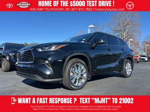 Used 2023 Toyota Highlander Limited image 1