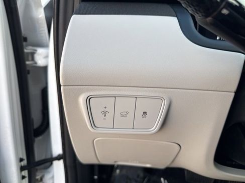 Used 2023 Hyundai Tucson Limited w/ Cargo Package image 18