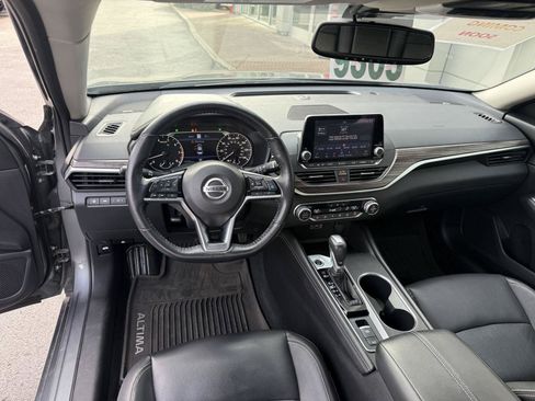Used 2019 Nissan Altima 2.5 Platinum AWD/4WD image 15