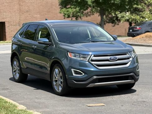 Used 2016 Ford Edge Titanium w/ Equipment Group 301A AWD/4WD image 3