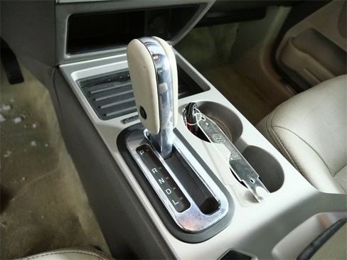 Used 2009 Ford Edge Limited image 20