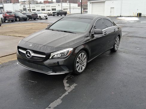 Used 2019 Mercedes-Benz CLA 250 4MATIC image 7