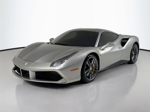 Used 2016 Ferrari 488 GTB image 10