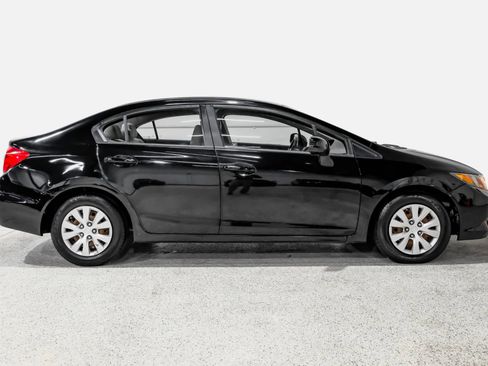 Used 2012 Honda Civic LX image 5