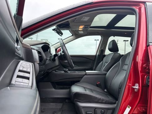 Used 2023 Nissan Rogue SL w/ SL Premium Package AWD/4WD image 16