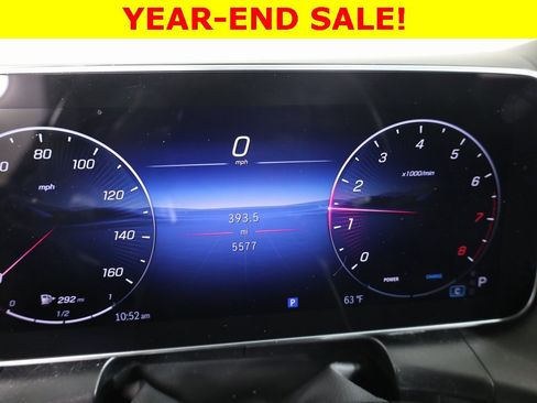 Used 2025 Mercedes-Benz GLC 300 4MATIC image 17