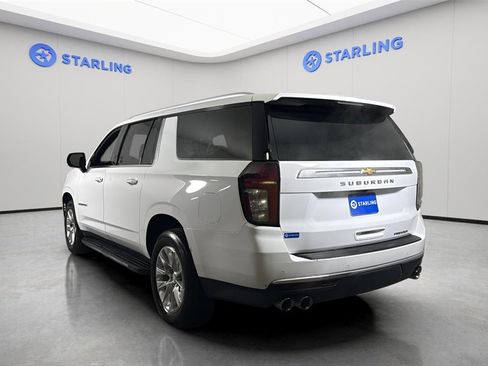 Used 2023 Chevrolet Suburban Premier image 6