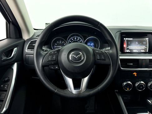 Used 2016 MAZDA CX-5 Touring image 3