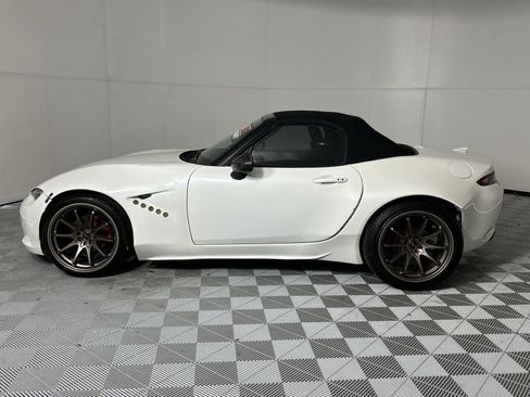 Used 2018 MAZDA MX-5 Miata Grand Touring RWD image 5