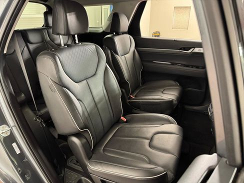 Used 2023 Hyundai Palisade SEL w/ Premium Package image 42