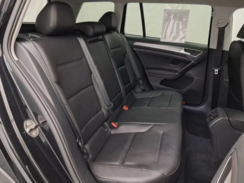 Used 2017 Volkswagen Golf Alltrack S AWD/4WD image 19