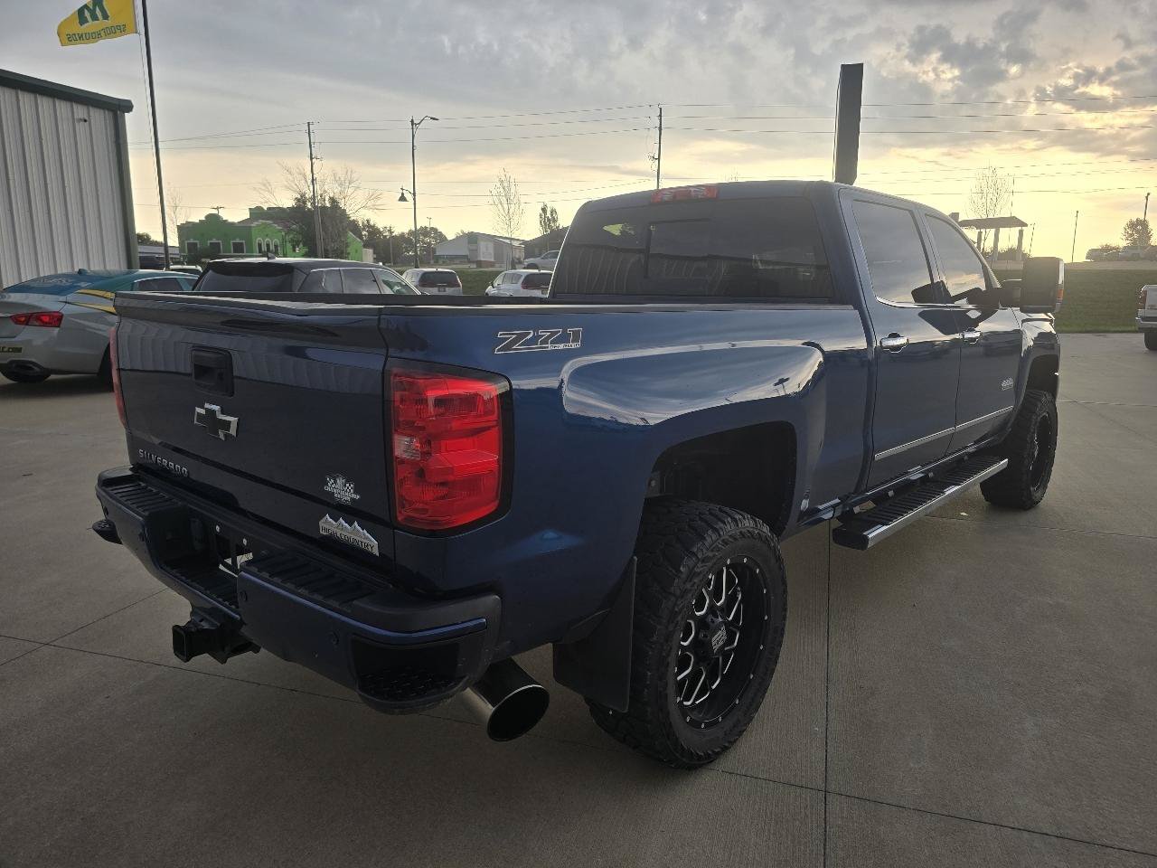 Used 2016 Chevrolet Silverado 3500 High Country w/ Duramax Plus Package AWD/4WD image 6