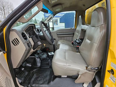 Used 2008 Ford F350 XL image 10