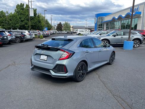 Used 2019 Honda Civic EX image 5