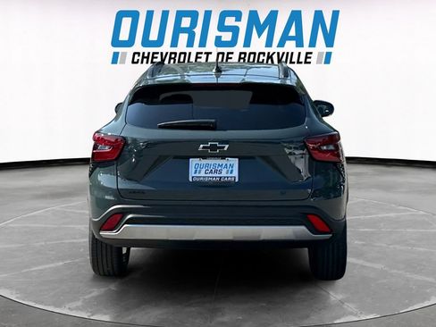 New 2026 Chevrolet Trax LT w/ Sunroof Package FWD image 5