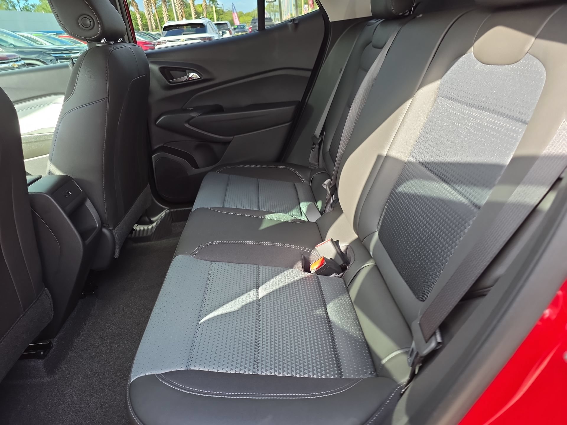 Used 2026 Chevrolet Trax LT w/ Driver Confidence Package FWD image 26