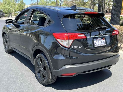 Used 2019 Honda HR-V EX image 2