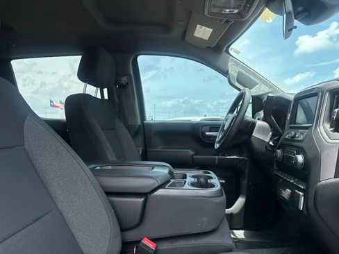 Used 2022 Chevrolet Silverado 1500 Custom RWD image 27